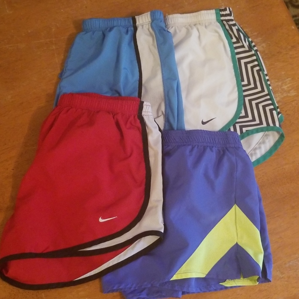 Athletic shorts